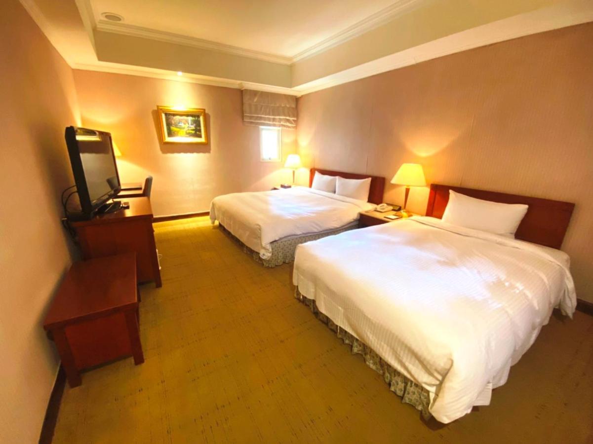 Grand Boss Hotel Yilan Zimmer foto